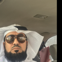 Une photo d’un participant qui veut faire connaissance et se marier